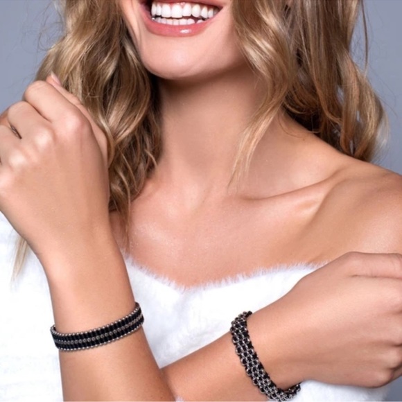 NEW NOGU Silver and Black Kismet Link Bracelet - Picture 2 of 4